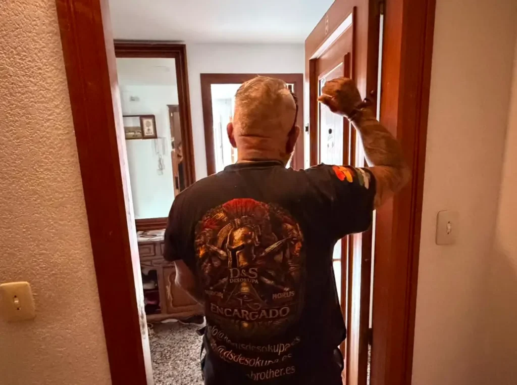 mediador de d&s desokupa en la vivienda desokupada en cullera valencia